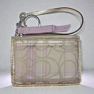 Coach‎ F46471 SV/MC ID Coin Holder Key Chain Lavender And Gold Leather Trim